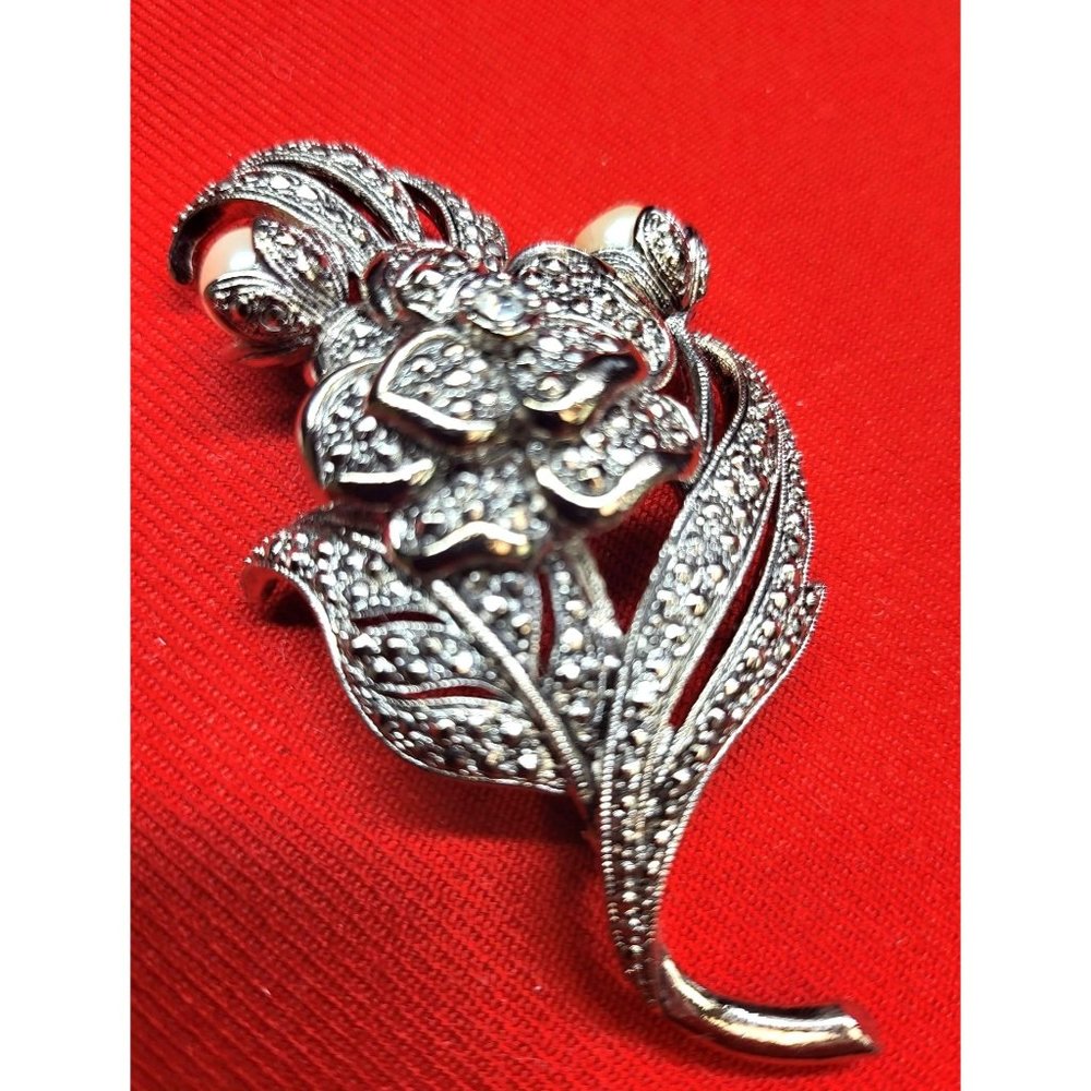 Vintage Signed Kenneth Jay Lane Antique Impressions Pin Brooch1990